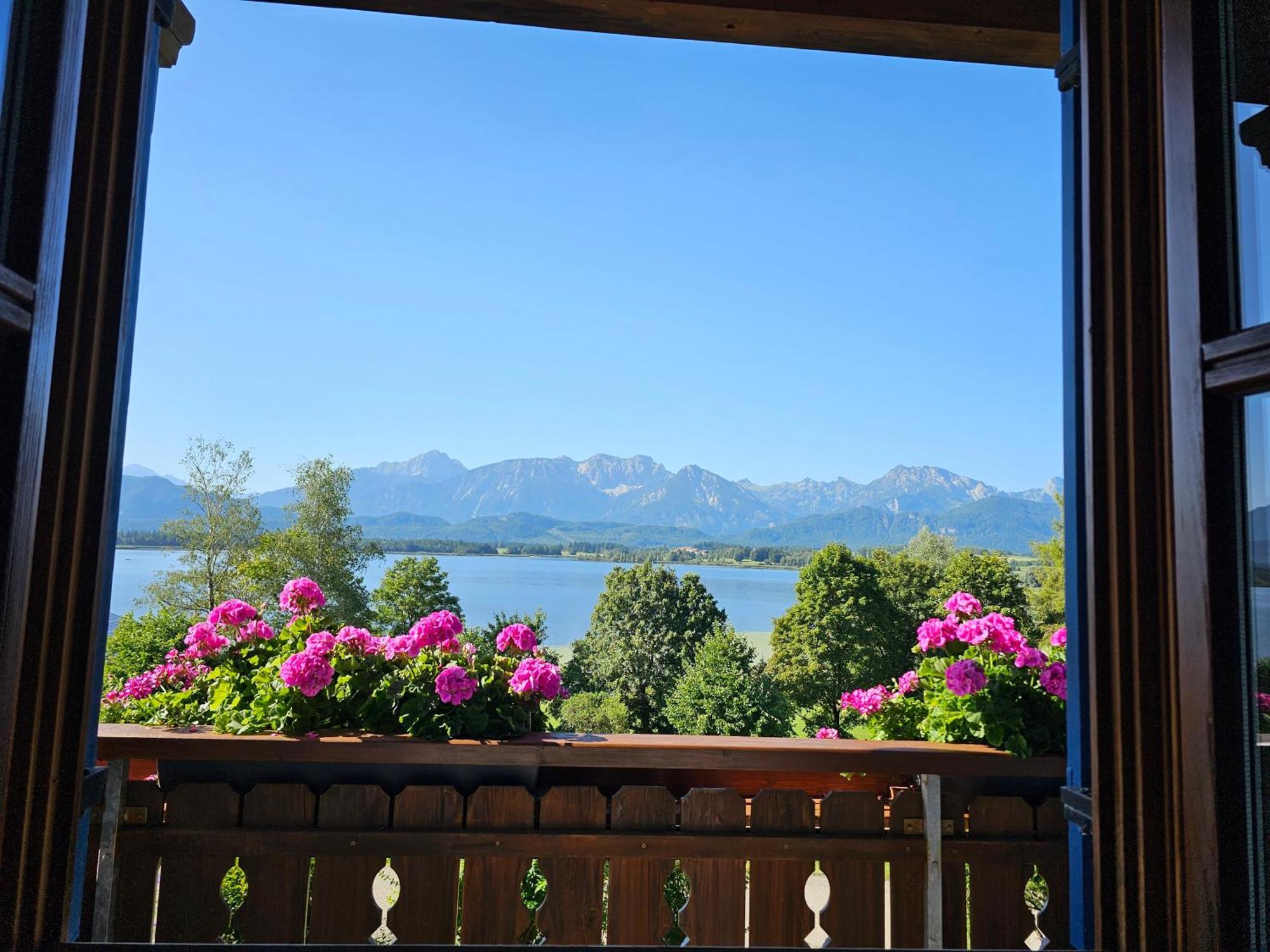 Landhaus Amberg Hopfen Am See // Hopfensee // Fuessen エクステリア 写真